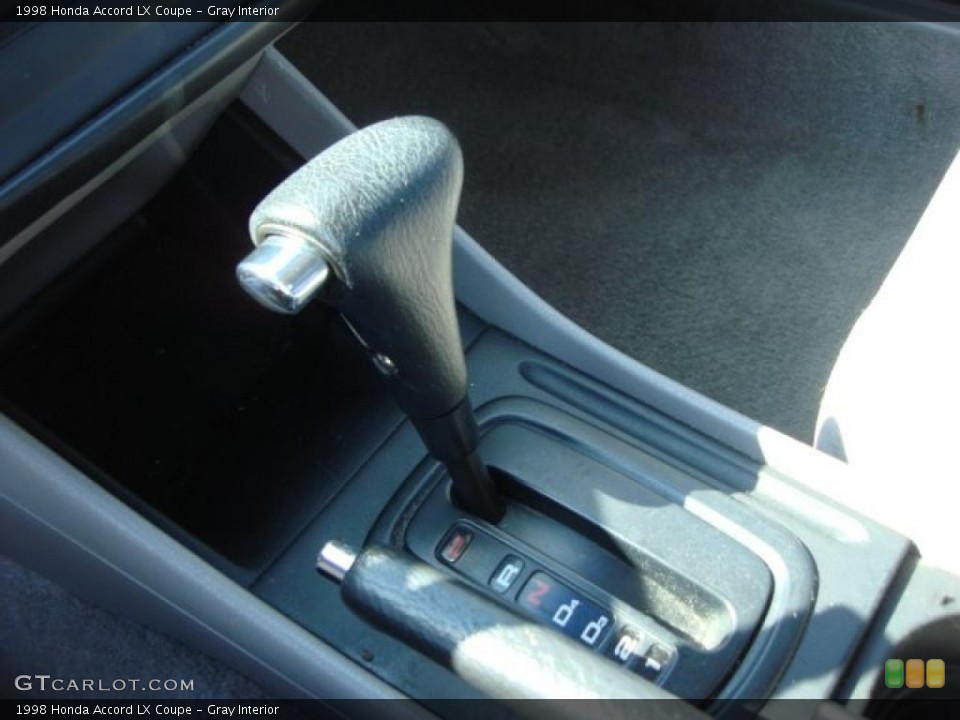 Gray Interior Transmission for the 1998 Honda Accord LX Coupe #46872521