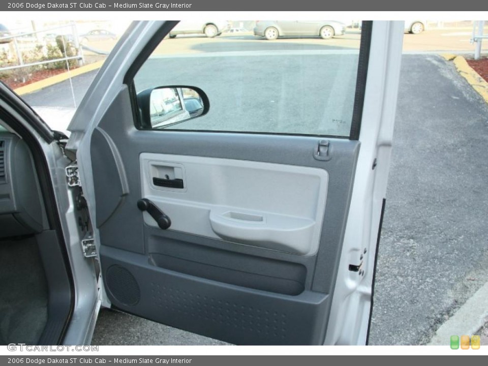 Medium Slate Gray Interior Door Panel for the 2006 Dodge Dakota ST Club Cab #46877096