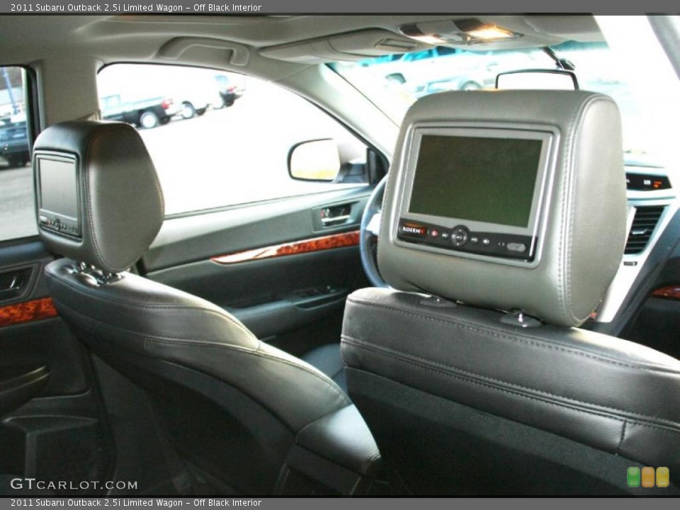 Off Black Interior Photo for the 2011 Subaru Outback 2.5i Limited Wagon #46877921