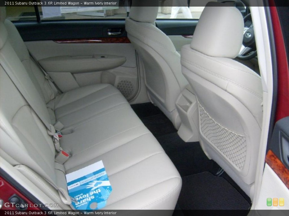 Warm Ivory Interior Photo for the 2011 Subaru Outback 3.6R Limited Wagon #46879250