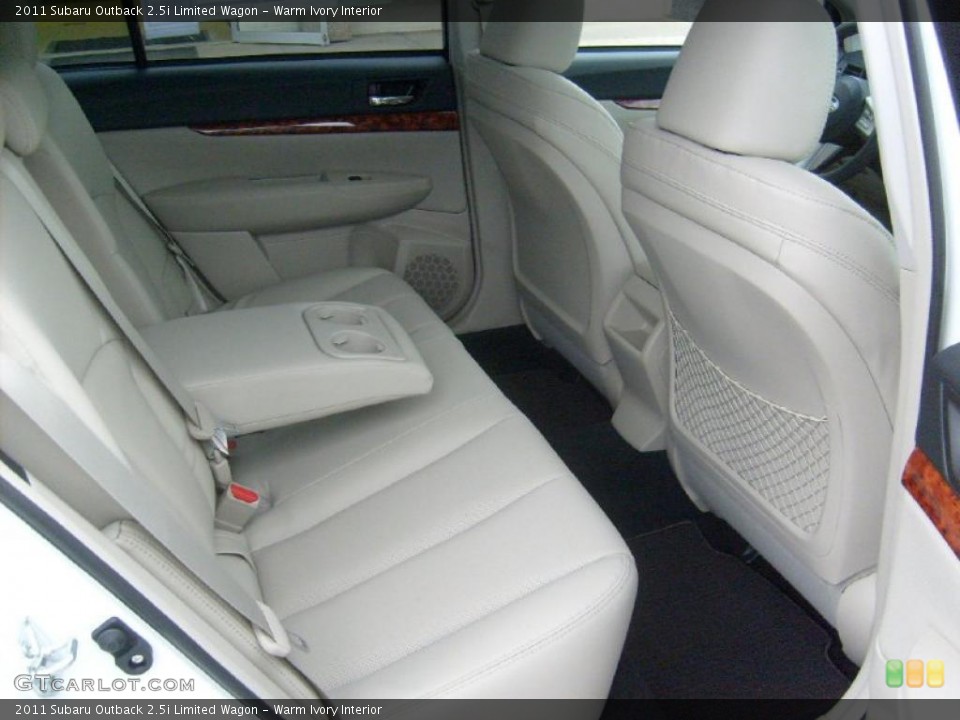 Warm Ivory Interior Photo for the 2011 Subaru Outback 2.5i Limited Wagon #46879397
