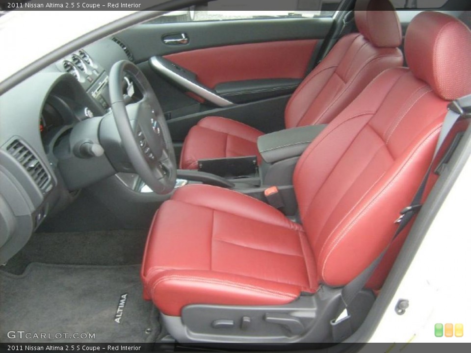Red Interior Photo for the 2011 Nissan Altima 2.5 S Coupe #46880525
