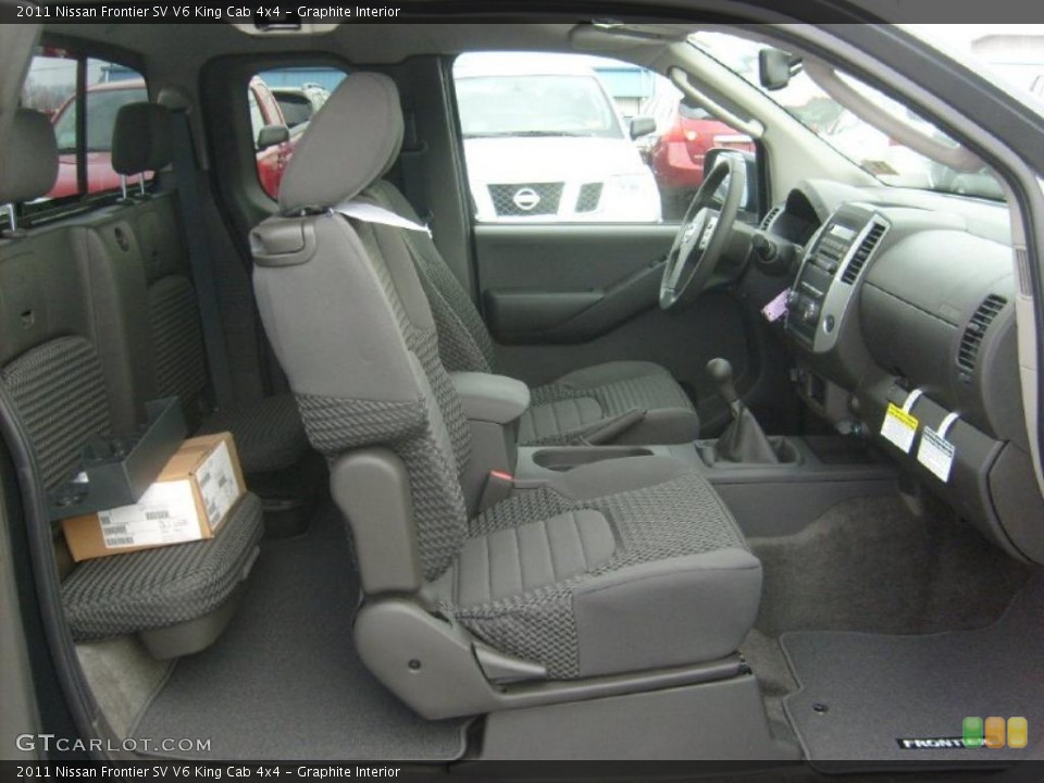 Graphite Interior Photo for the 2011 Nissan Frontier SV V6 King Cab 4x4 #46882214