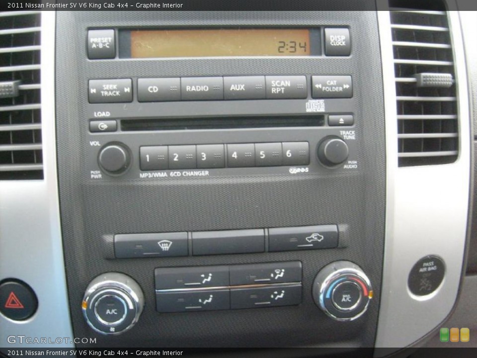 Graphite Interior Controls for the 2011 Nissan Frontier SV V6 King Cab 4x4 #46882256