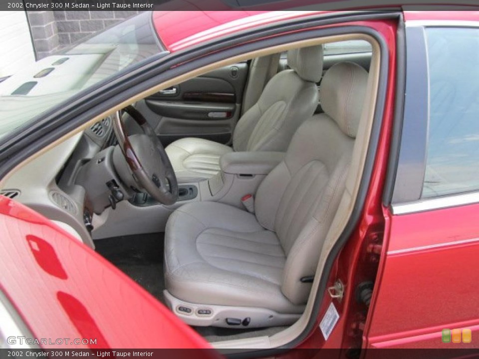 Light Taupe Interior Photo for the 2002 Chrysler 300 M Sedan #46883756