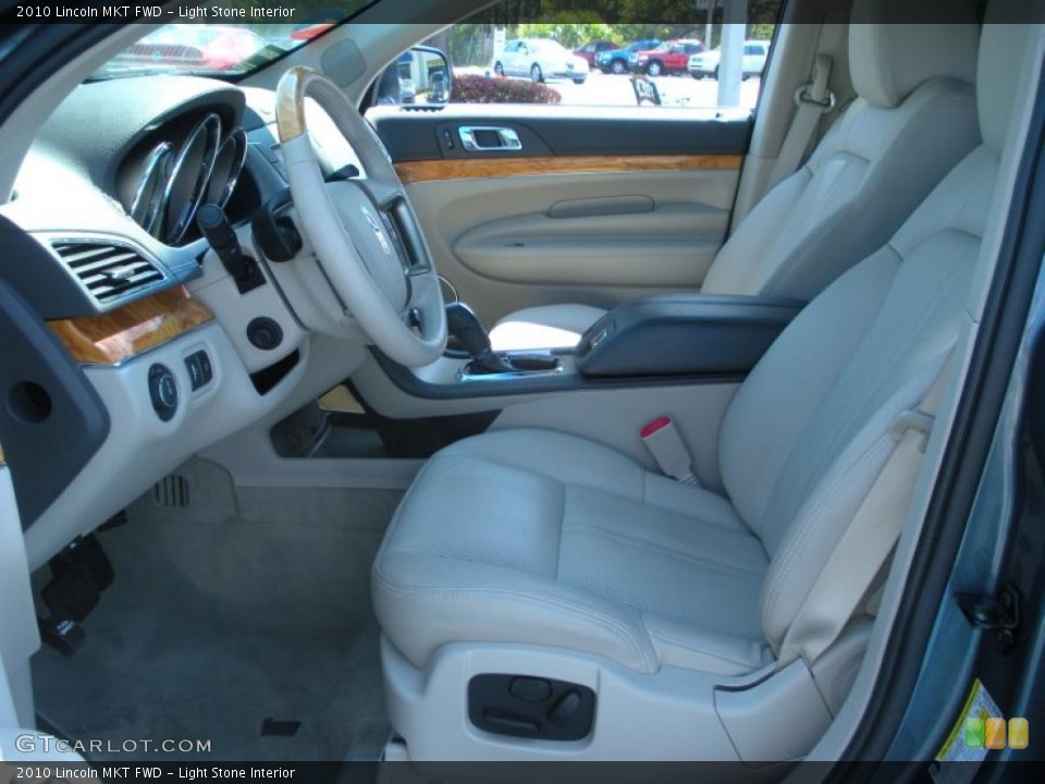 Light Stone Interior Photo for the 2010 Lincoln MKT FWD #46883765