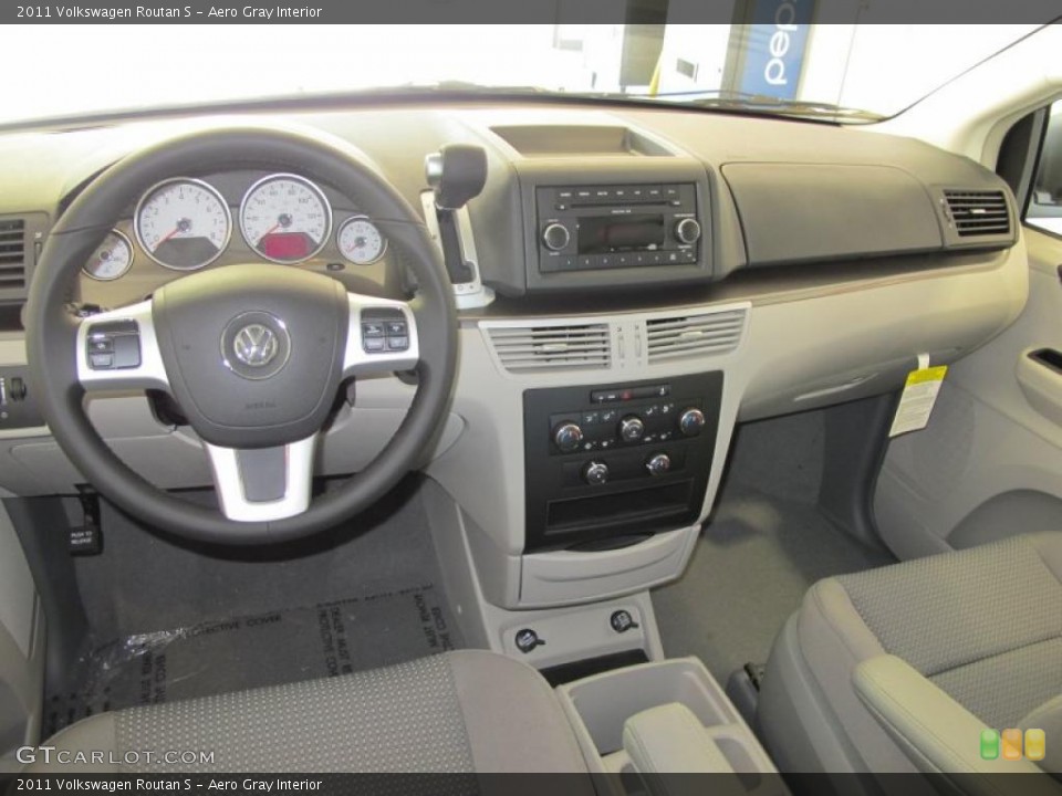 Aero Gray Interior Dashboard for the 2011 Volkswagen Routan S #46885169