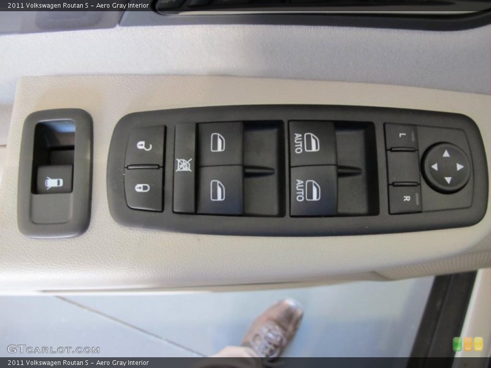 Aero Gray Interior Controls for the 2011 Volkswagen Routan S #46885202