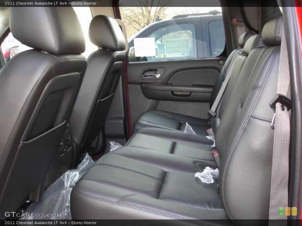 Ebony Interior Photo for the 2011 Chevrolet Avalanche LT 4x4 #46890560