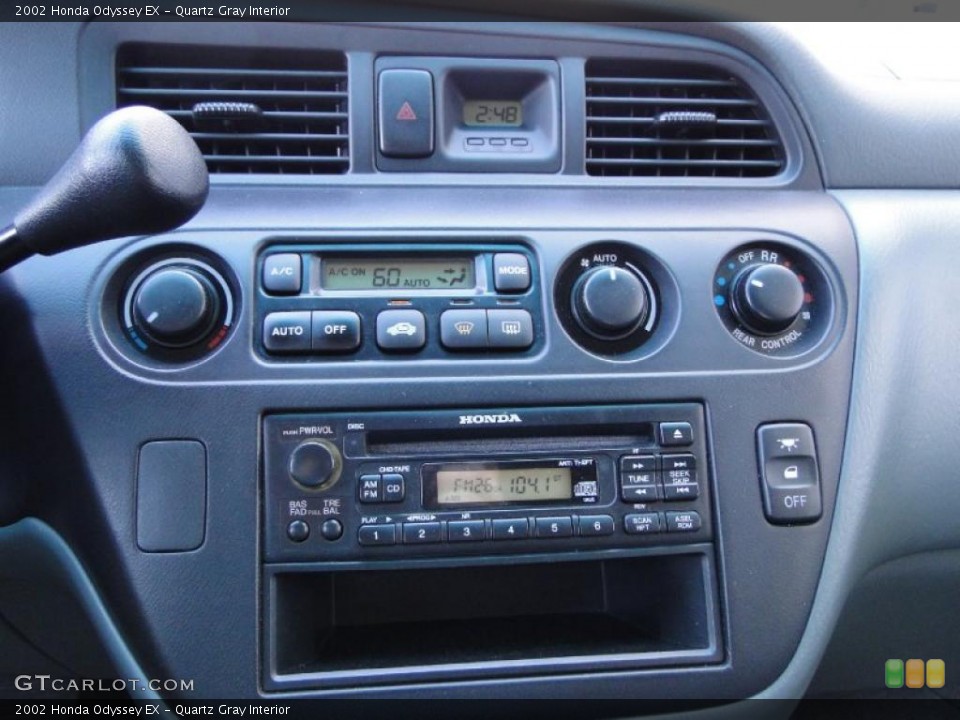 Quartz Gray Interior Controls for the 2002 Honda Odyssey EX #46892126