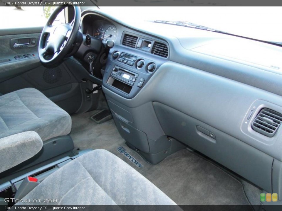 Quartz Gray Interior Dashboard for the 2002 Honda Odyssey EX #46892171
