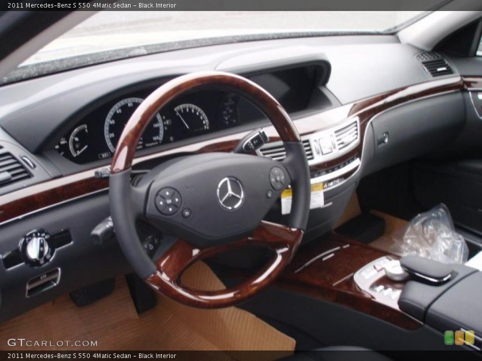 Black Interior Dashboard for the 2011 Mercedes-Benz S 550 4Matic Sedan #46906547