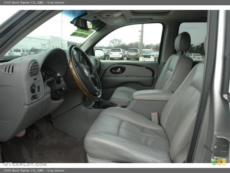 Gray Interior Photo for the 2006 Buick Rainier CXL AWD #46915523