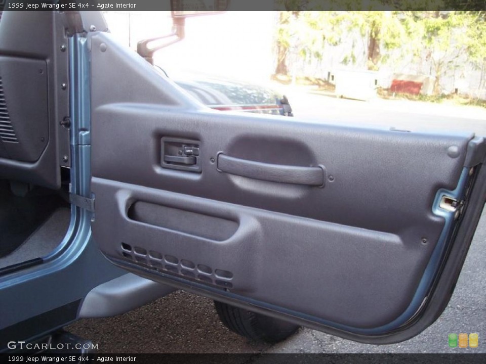 Agate Interior Door Panel for the 1999 Jeep Wrangler SE 4x4 #46916447