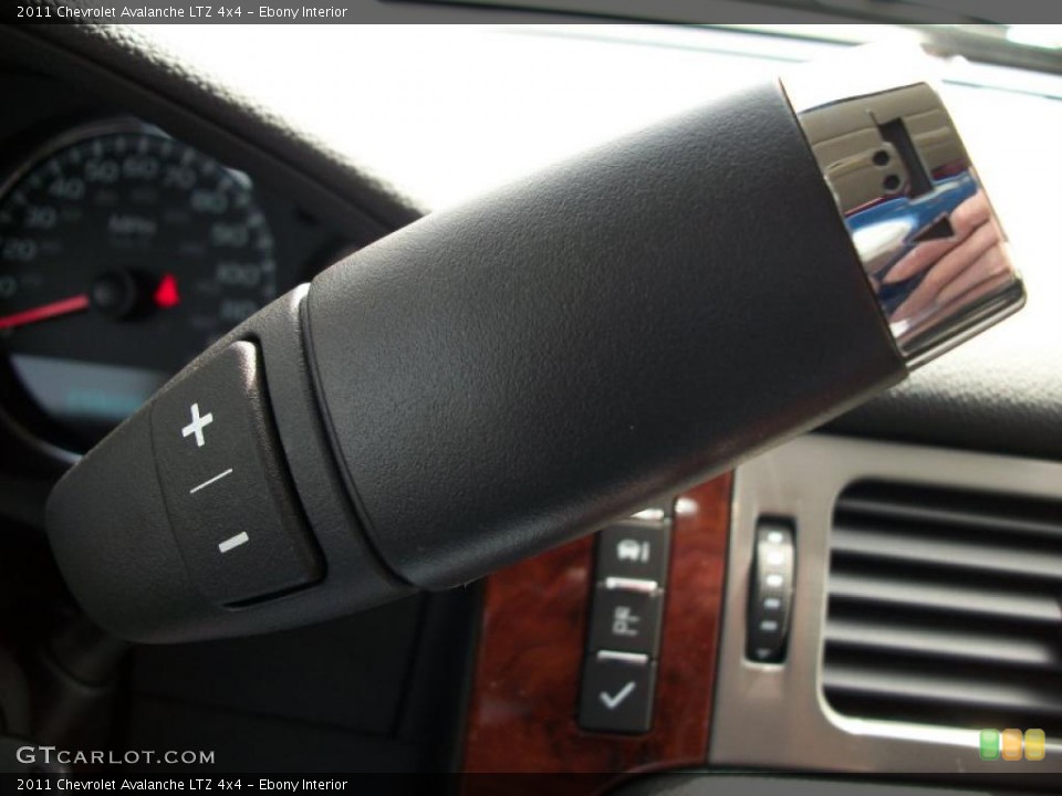 Ebony Interior Transmission for the 2011 Chevrolet Avalanche LTZ 4x4 #46917134