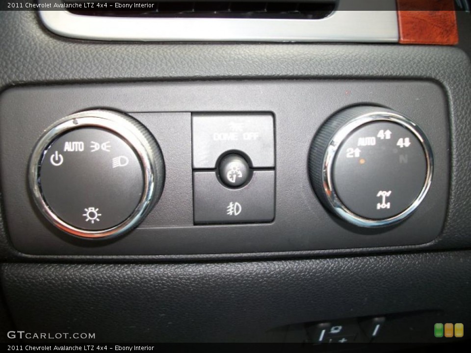 Ebony Interior Controls for the 2011 Chevrolet Avalanche LTZ 4x4 #46917158