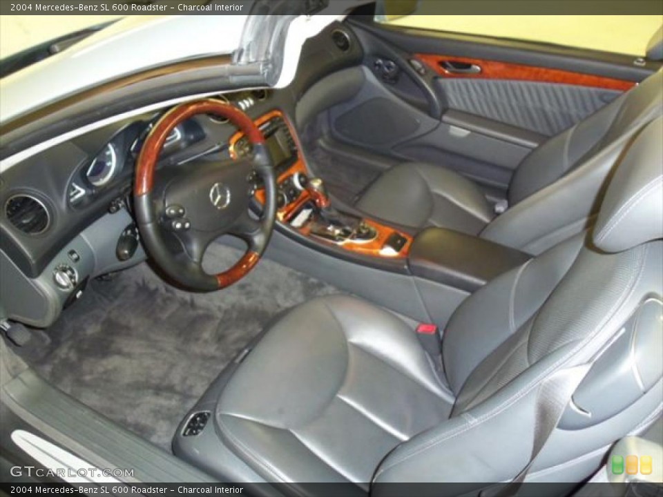 Charcoal Interior Photo for the 2004 Mercedes-Benz SL 600 Roadster #46919330