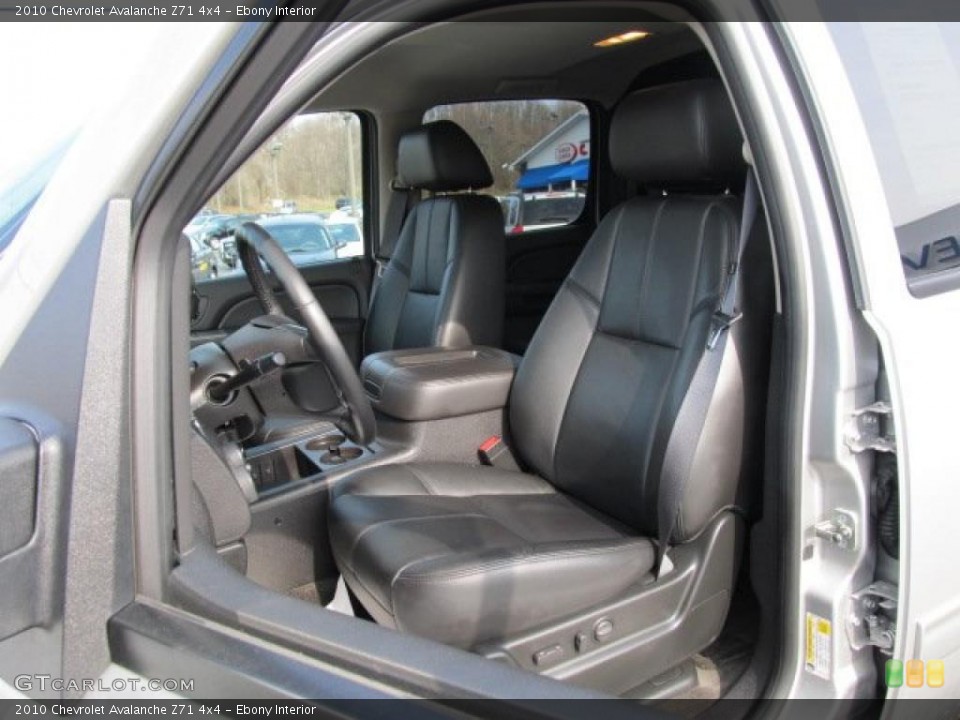 Ebony Interior Photo for the 2010 Chevrolet Avalanche Z71 4x4 #46920311