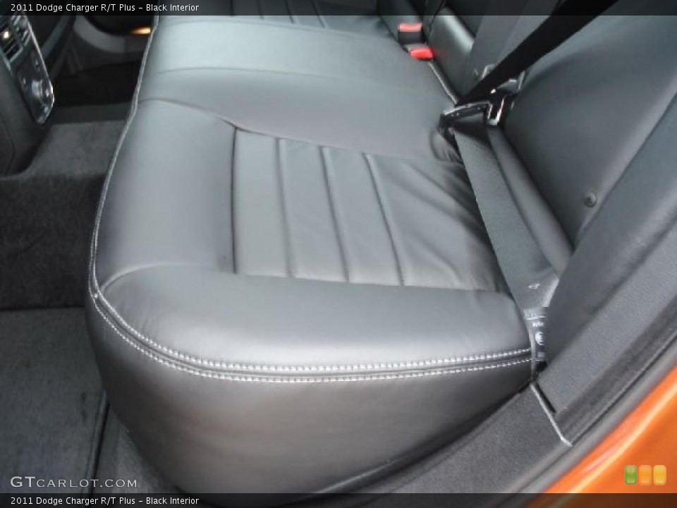 Black Interior Photo for the 2011 Dodge Charger R/T Plus #46920347