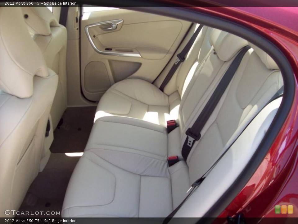 Soft Beige Interior Photo for the 2012 Volvo S60 T5 #46923578
