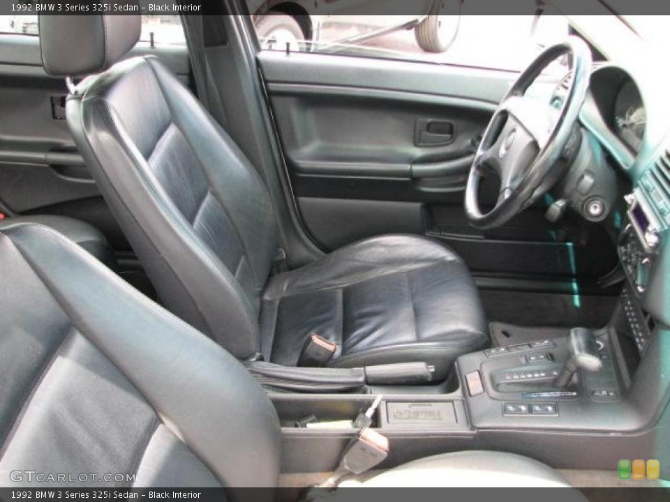 Black Interior Photo for the 1992 BMW 3 Series 325i Sedan #46927541