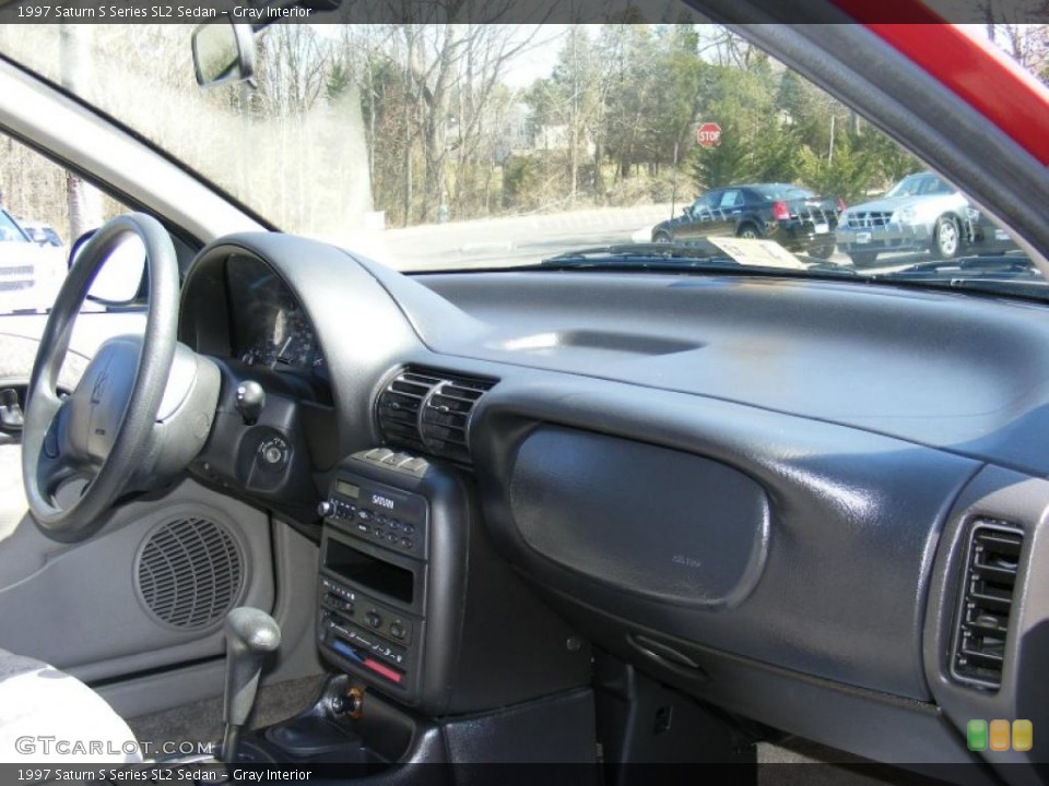 Gray Interior Dashboard for the 1997 Saturn S Series SL2 Sedan #46928402