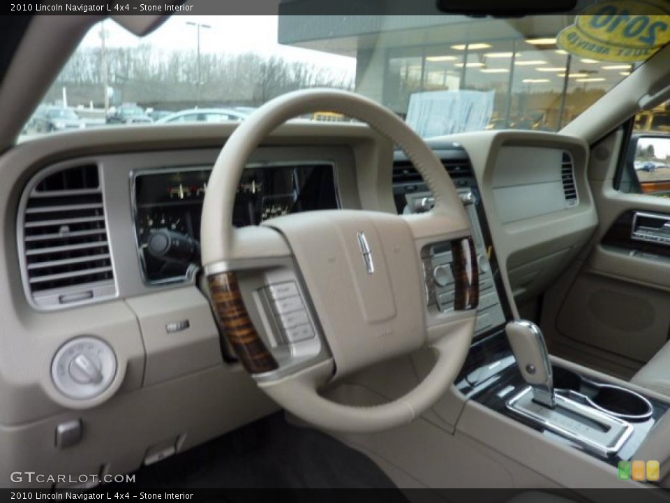 Stone Interior Photo for the 2010 Lincoln Navigator L 4x4 #46931555