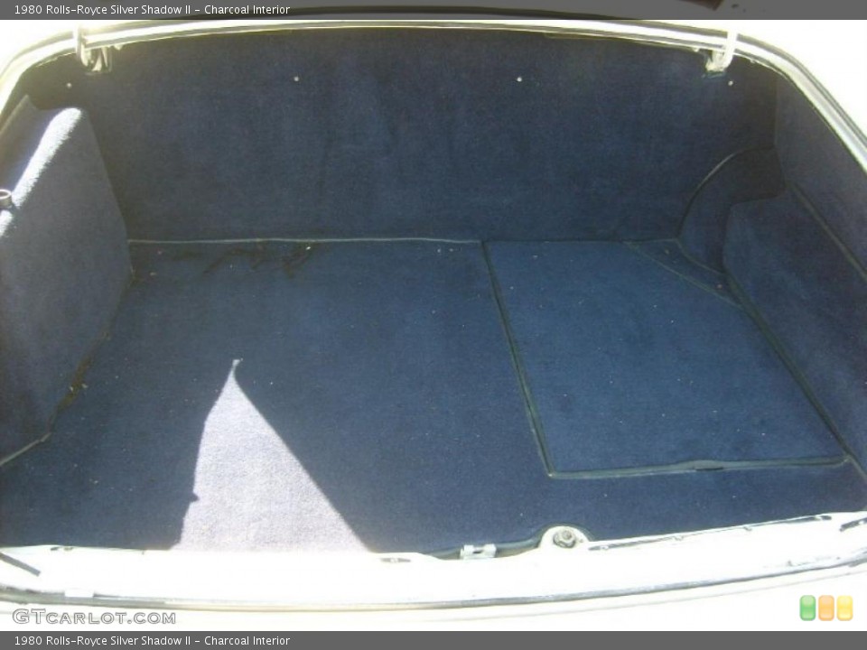 Charcoal Interior Trunk for the 1980 Rolls-Royce Silver Shadow II #46934810