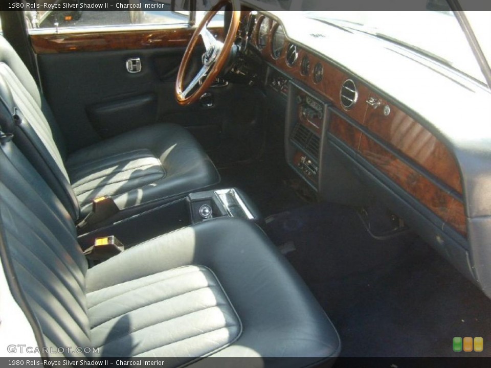 Charcoal Interior Photo for the 1980 Rolls-Royce Silver Shadow II #46934840