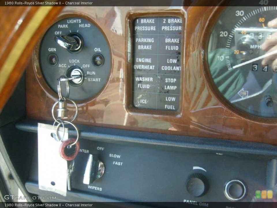 Charcoal Interior Controls for the 1980 Rolls-Royce Silver Shadow II #46934867