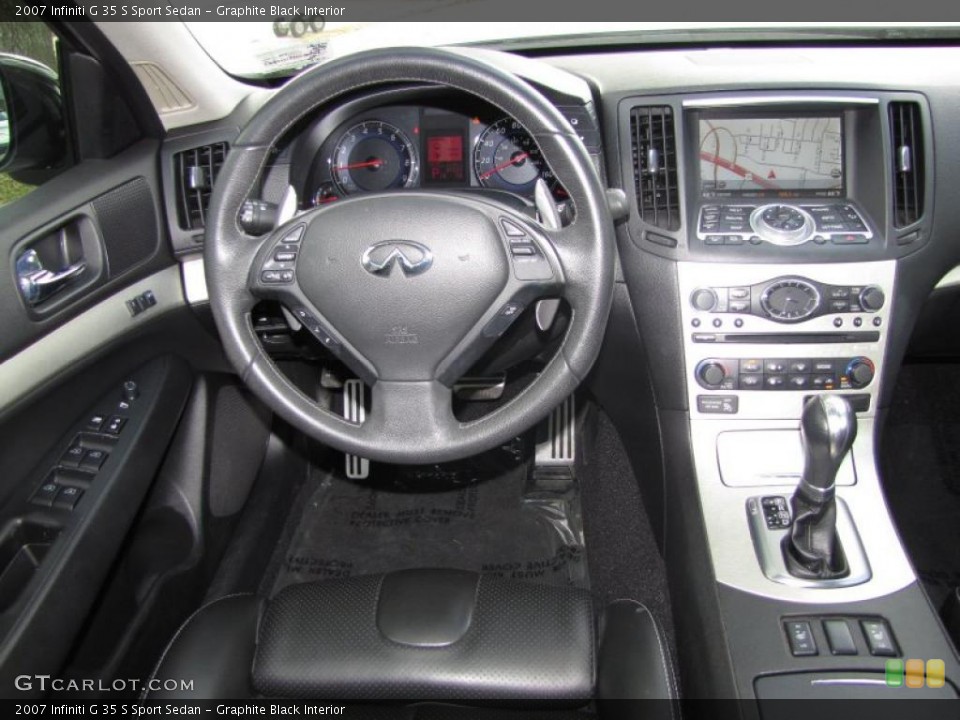 Graphite Black Interior Controls for the 2007 Infiniti G 35 S Sport Sedan #46939410