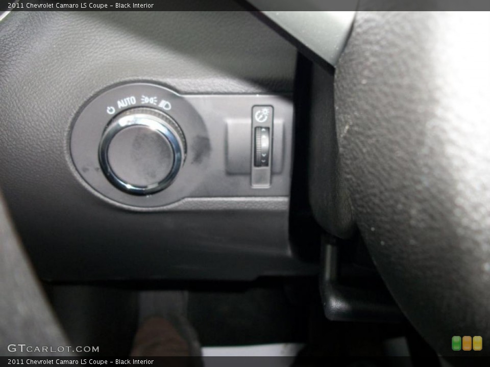 Black Interior Controls for the 2011 Chevrolet Camaro LS Coupe #46942482