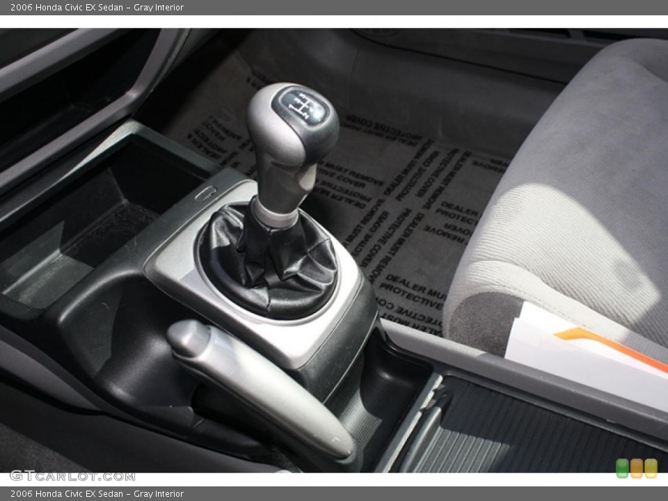 Gray Interior Transmission for the 2006 Honda Civic EX Sedan #46947564