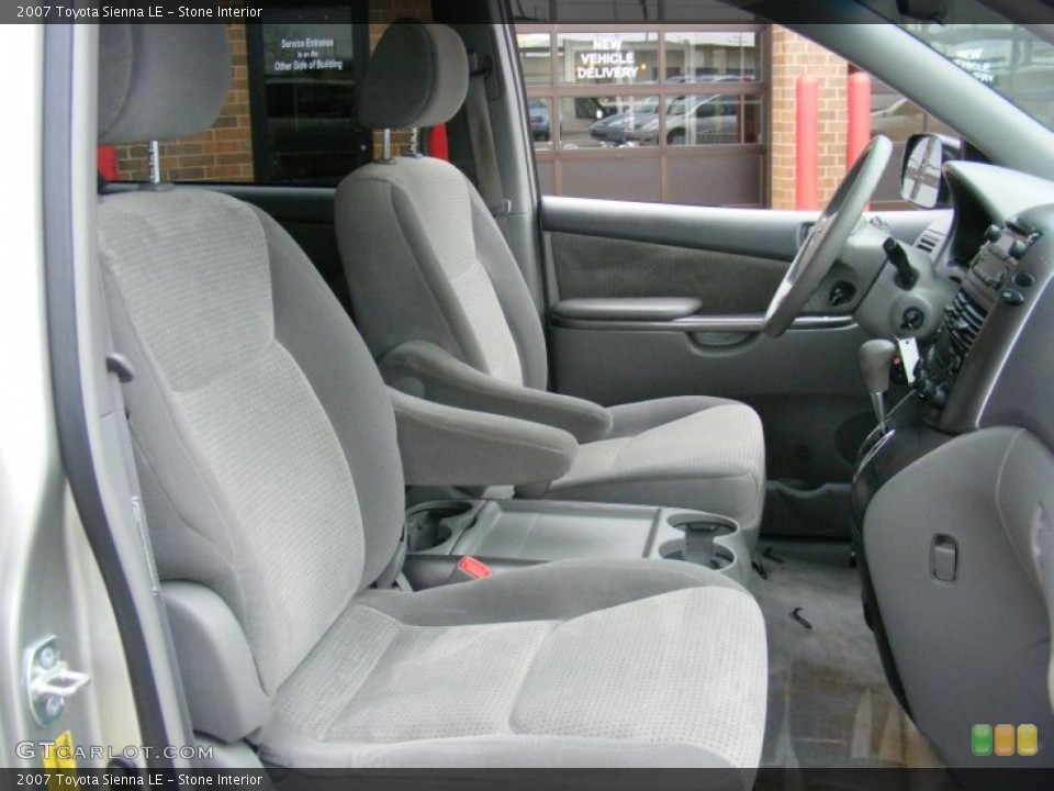 Stone Interior Photo for the 2007 Toyota Sienna LE #46951863