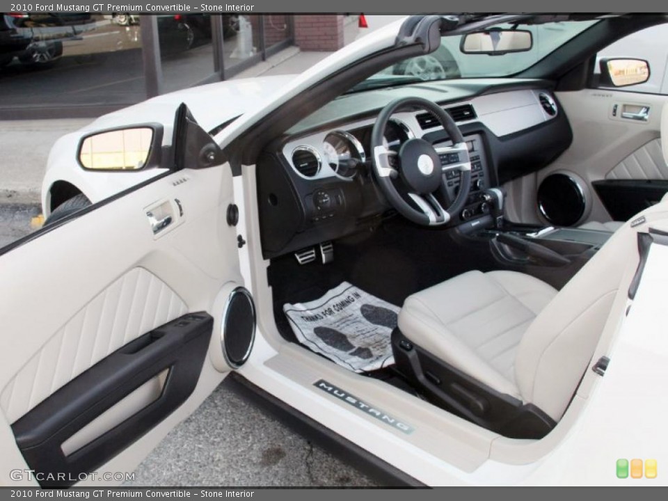 Stone Interior Photo for the 2010 Ford Mustang GT Premium Convertible #46952526