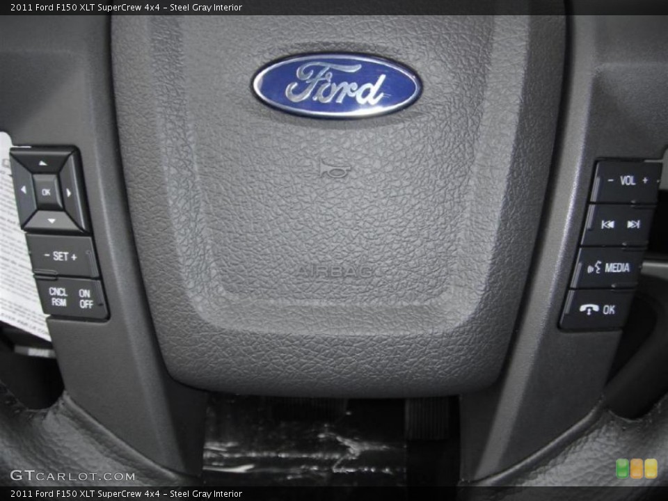 Steel Gray Interior Controls for the 2011 Ford F150 XLT SuperCrew 4x4 #46953078