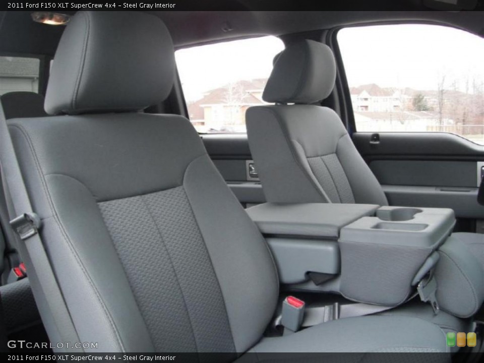 Steel Gray Interior Photo for the 2011 Ford F150 XLT SuperCrew 4x4 #46953186