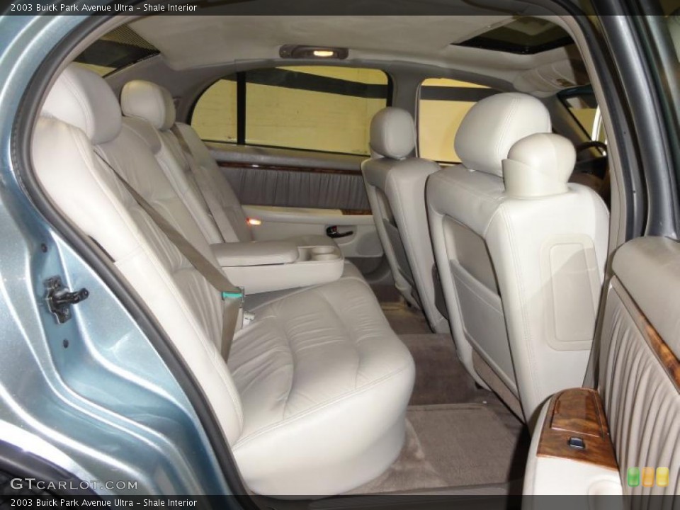 Shale Interior Photo for the 2003 Buick Park Avenue Ultra #46953858