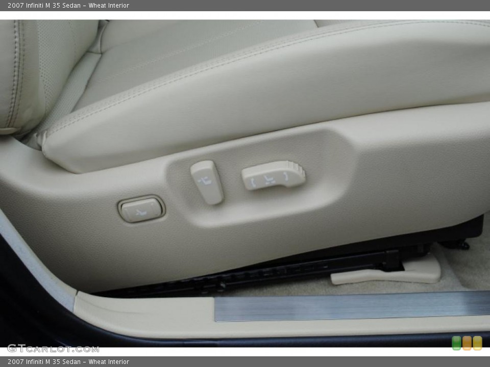 Wheat Interior Controls for the 2007 Infiniti M 35 Sedan #46955271