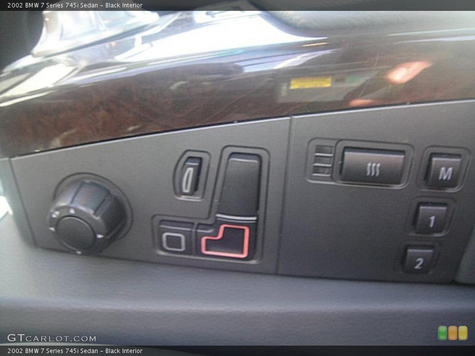 Black Interior Controls for the 2002 BMW 7 Series 745i Sedan #46955298