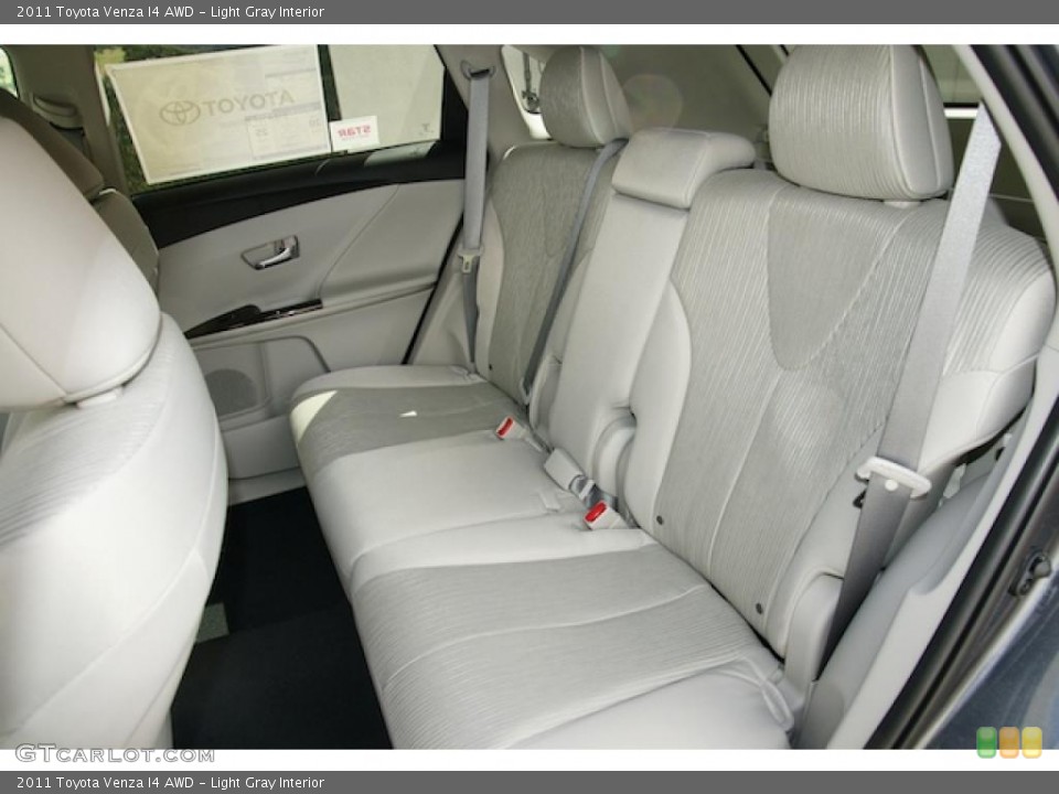 Light Gray Interior Photo for the 2011 Toyota Venza I4 AWD #46958583