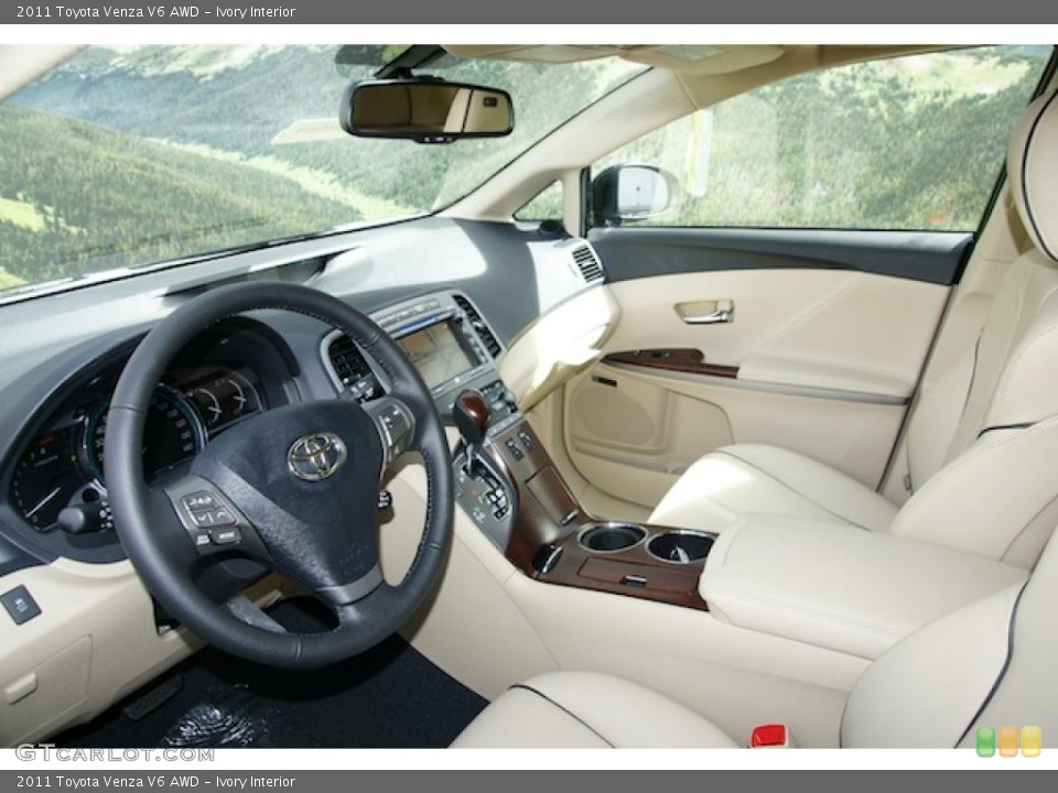 Ivory Interior Photo for the 2011 Toyota Venza V6 AWD #46958700