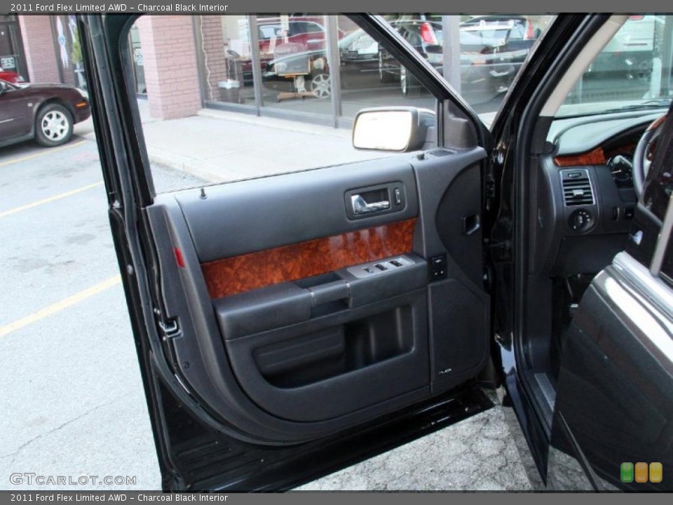 Charcoal Black Interior Door Panel for the 2011 Ford Flex Limited AWD #46958712