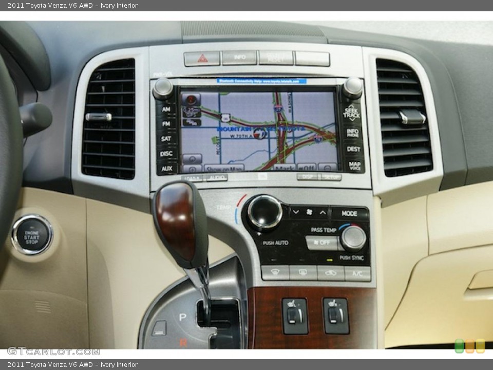 Ivory Interior Navigation for the 2011 Toyota Venza V6 AWD #46958793