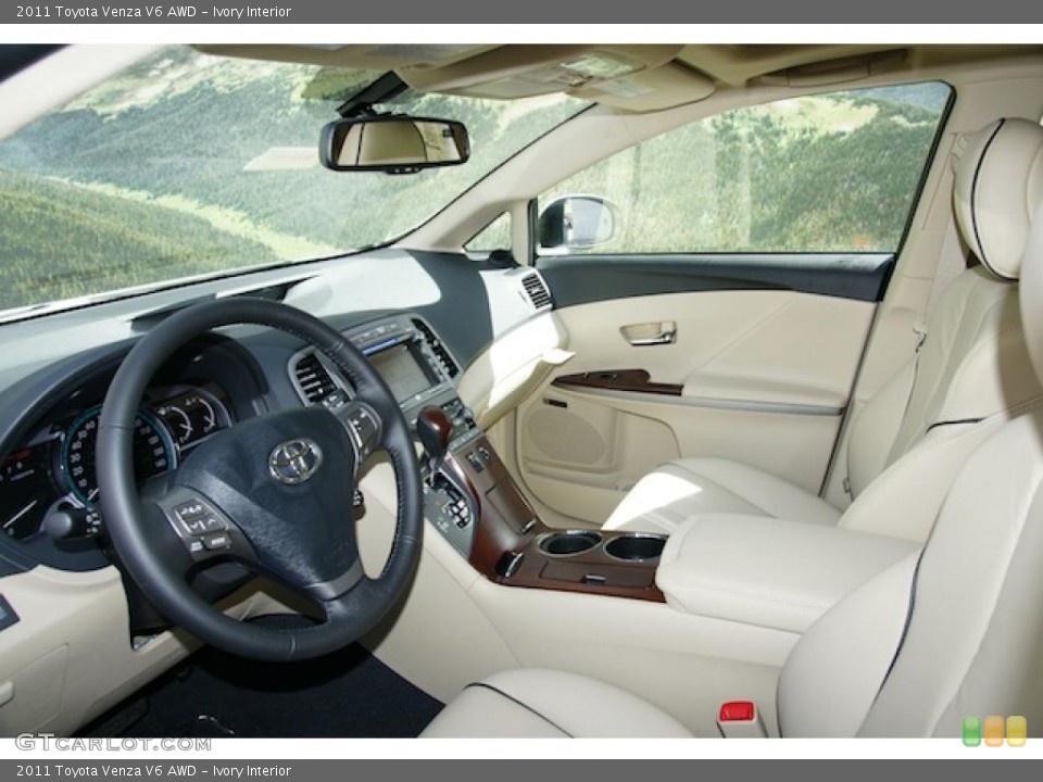 Ivory Interior Photo for the 2011 Toyota Venza V6 AWD #46958883