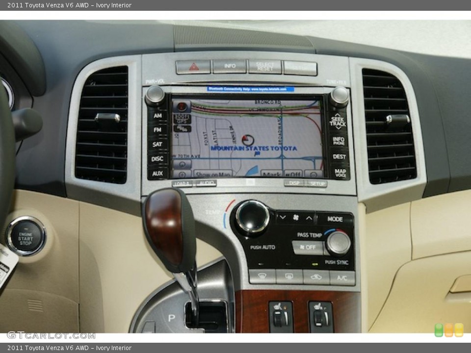 Ivory Interior Navigation for the 2011 Toyota Venza V6 AWD #46958973
