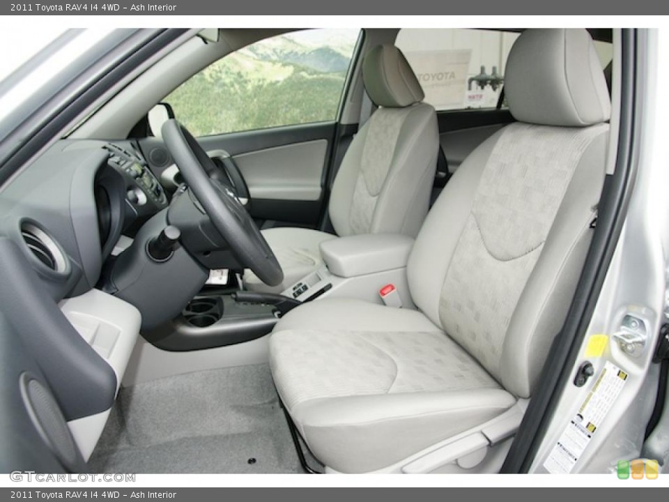 Ash Interior Photo for the 2011 Toyota RAV4 I4 4WD #46959234