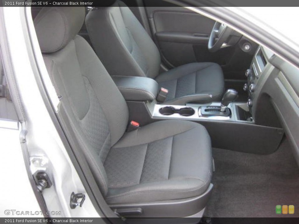 Charcoal Black Interior Photo for the 2011 Ford Fusion SE V6 #46960548
