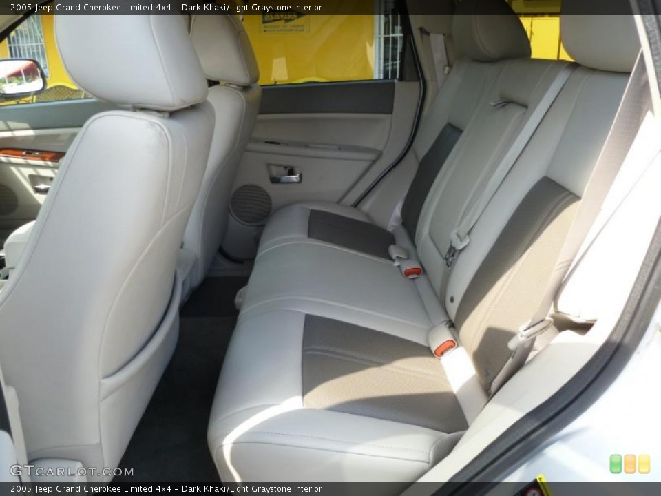 Dark Khaki/Light Graystone Interior Photo for the 2005 Jeep Grand Cherokee Limited 4x4 #46961127