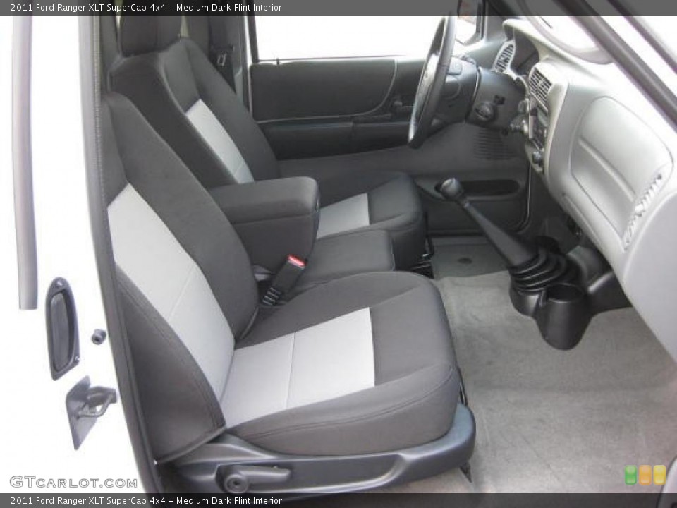 Medium Dark Flint Interior Photo for the 2011 Ford Ranger XLT SuperCab 4x4 #46961409